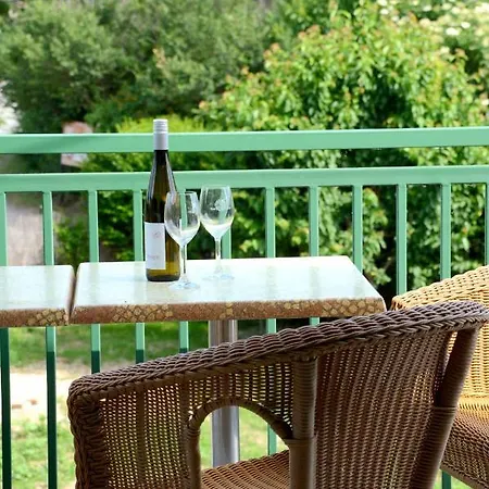 Pinkoczi Apartmanhaz شقة