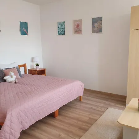 Pinkoczi Apartmanhaz Balatonalmádi